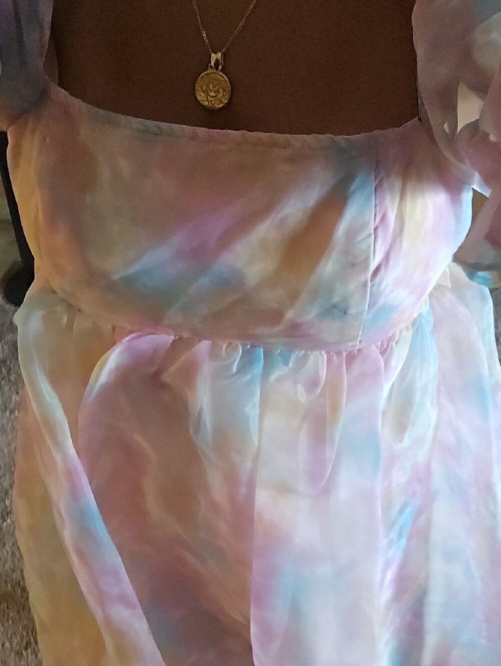 Ladies Pink Pastel Princess Vacation Summer Dress with Puffy Sleeves - Picture 4 of 9